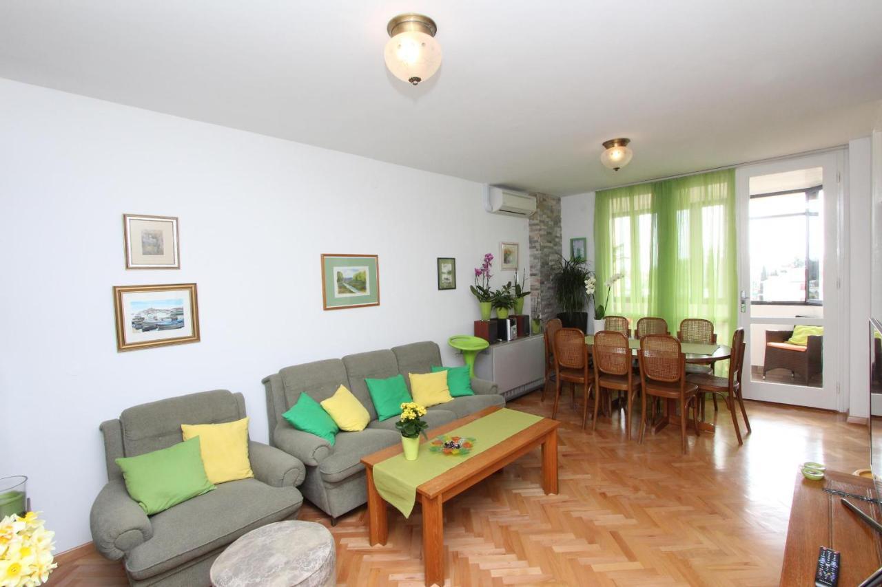 Apartment Elia Rovinj Luaran gambar
